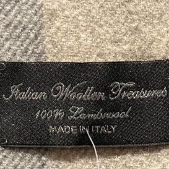 SUPER NICE NWT 100 % LAMBSWOOL MADE IN ITALY SCARF / ITALIAN WOOLLEN TREASURES - Picture 8 of 10